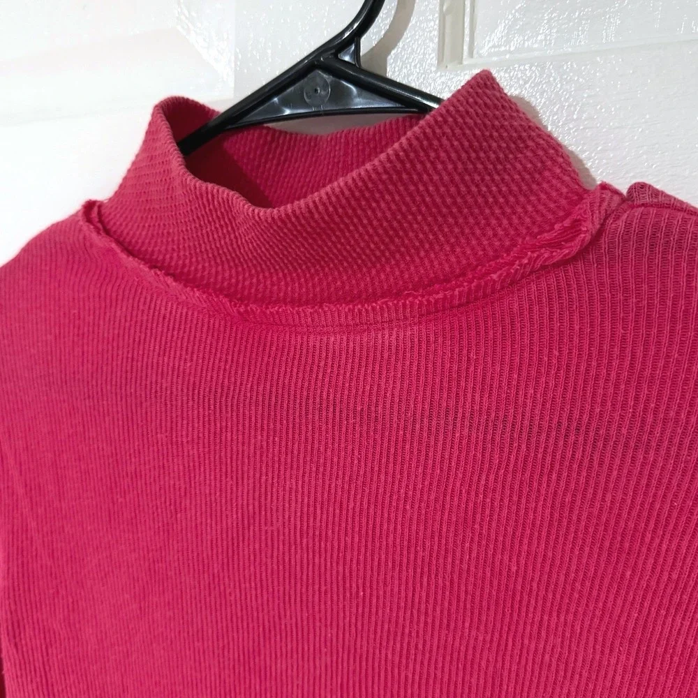 Free People vibrant pink